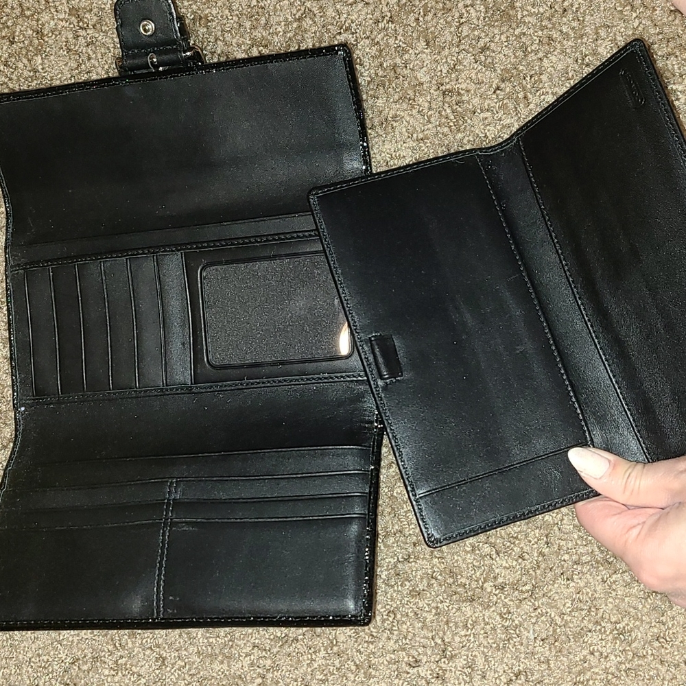 Authentic Coach wallet - Picture 5 of 8
